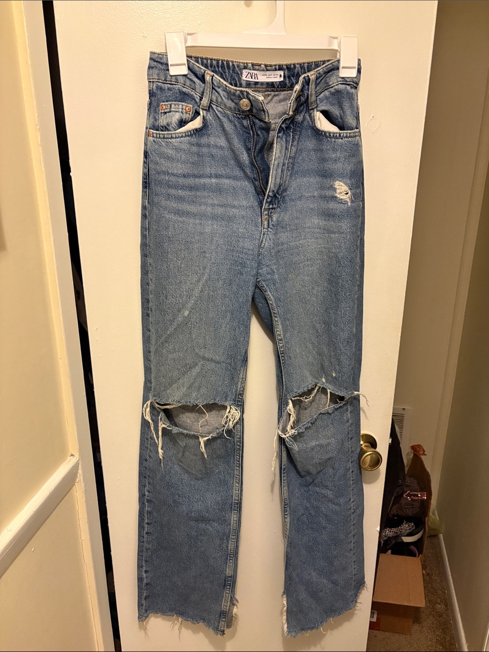 Zara Light Blue Distressed Straight-Leg Jeans